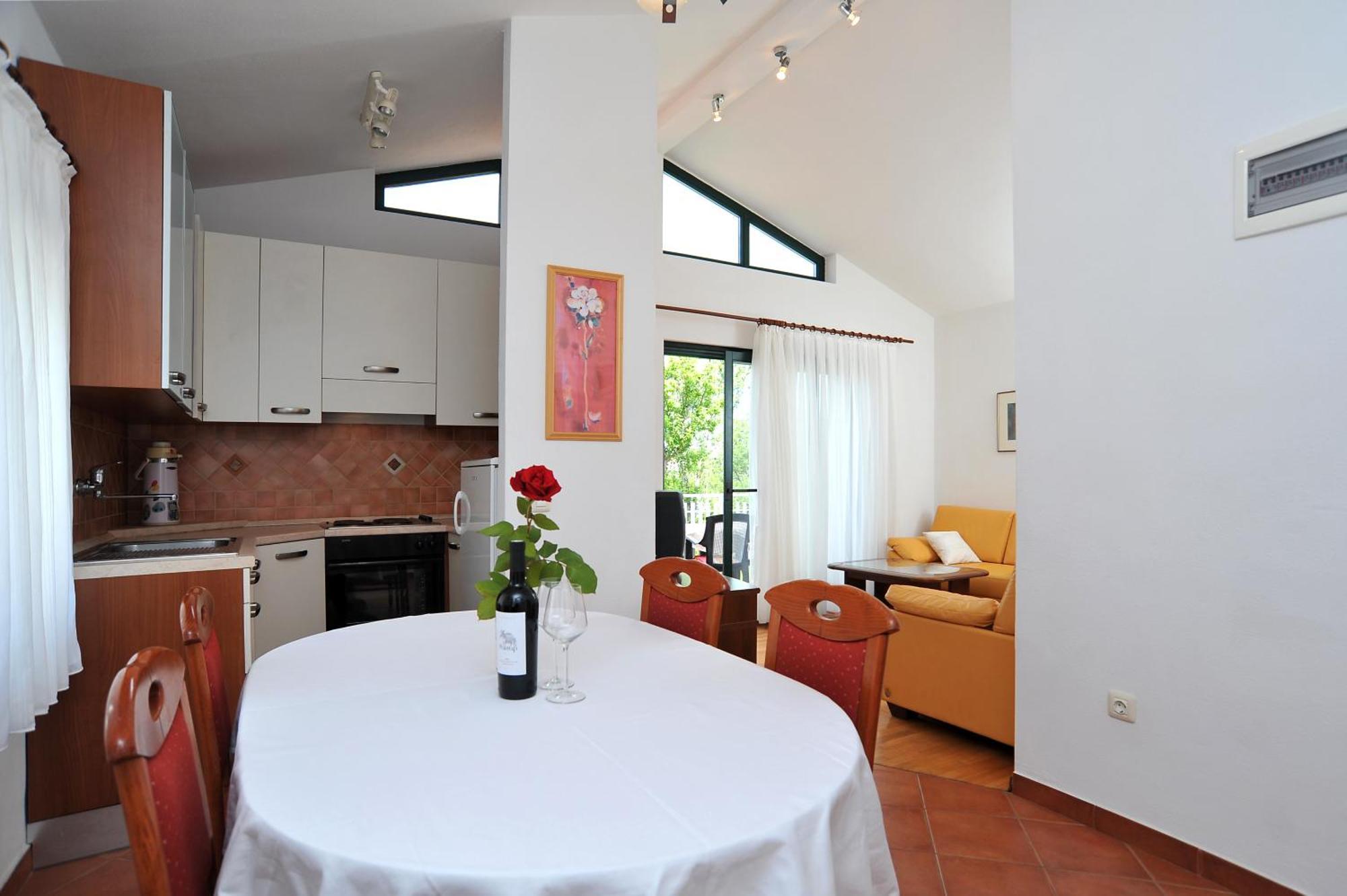 Apartments Villa Eden Preko Exterior photo